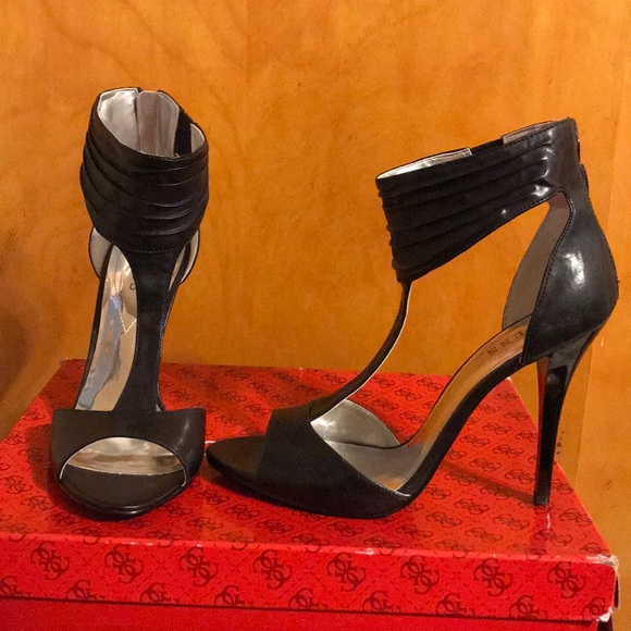 Guess black heels - Picture 3 of 5